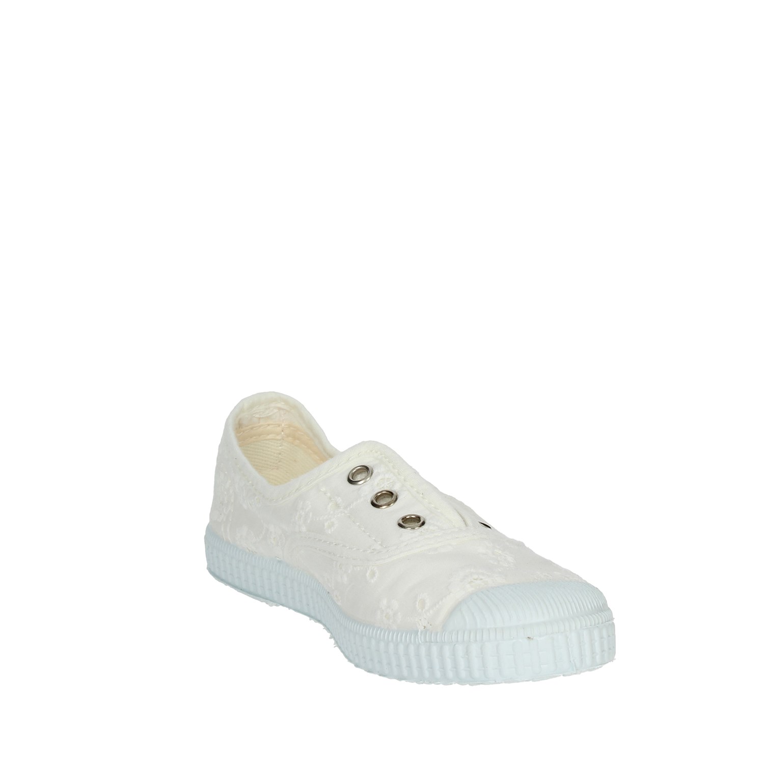 Cienta Slip-on Shoes White Cienta Shoes Slip-on Shoes White 70998