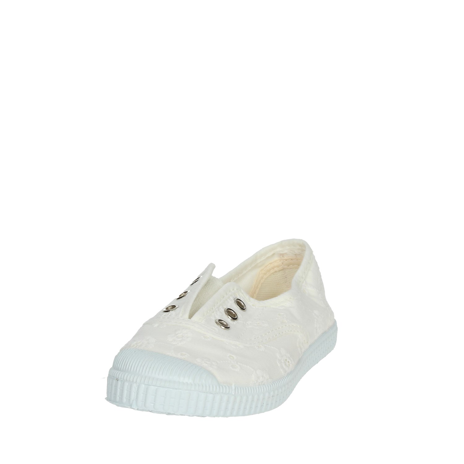 Cienta Slip-on Shoes White Cienta Shoes Slip-on Shoes White 70998