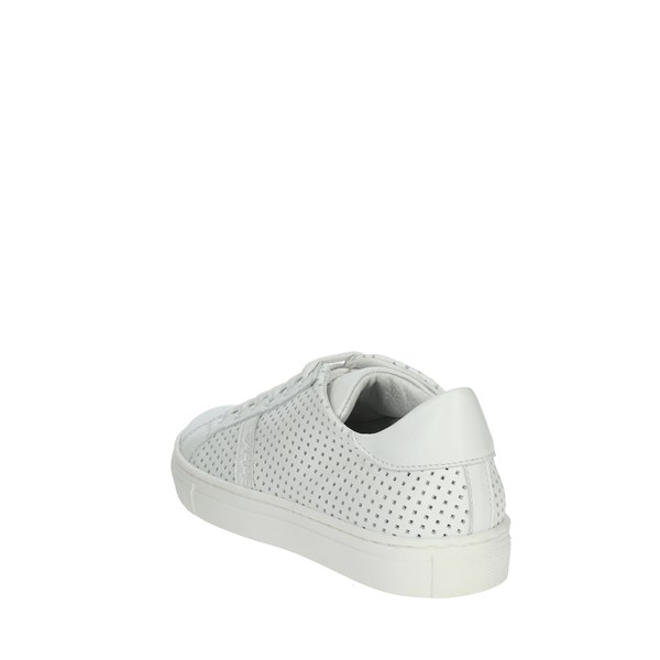 A.r.w. Shoes Sneakers White C9