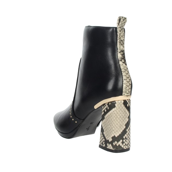 Menbur Shoes Heeled Ankle Boots Black 21962