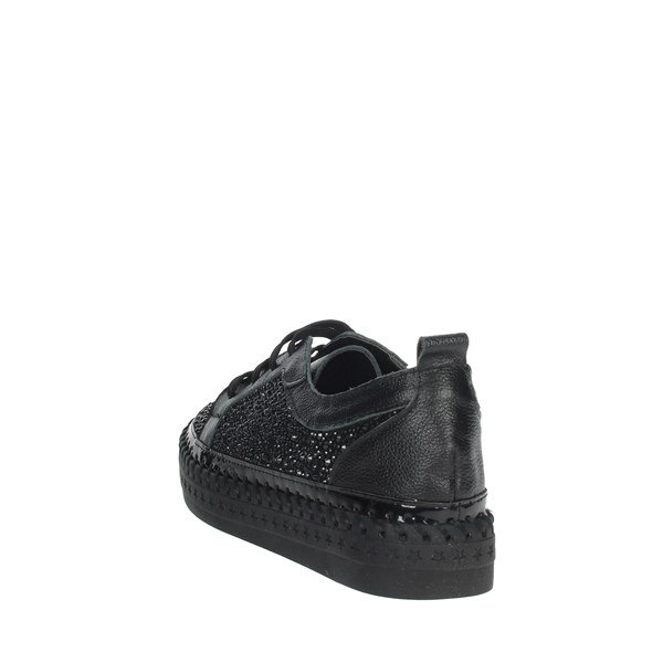 Nina Capri Shoes Sneakers Black IC-151