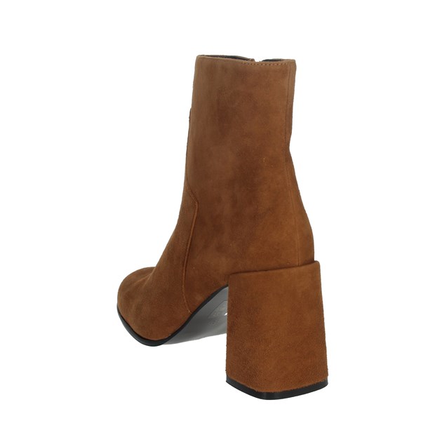 Pregunta Shoes Heeled Ankle Boots Brown leather PFC9490