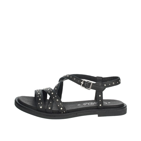 Carmela Shoes Flat Sandals Black 67258