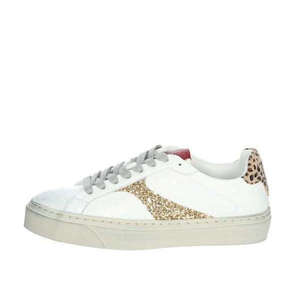 Gold & Gold Shoes Sneakers White GB51