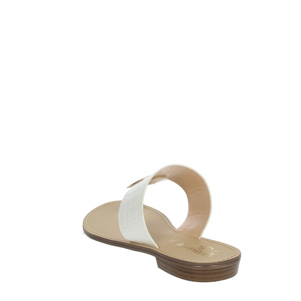 Gold & Gold Shoes Flip Flops White GL632