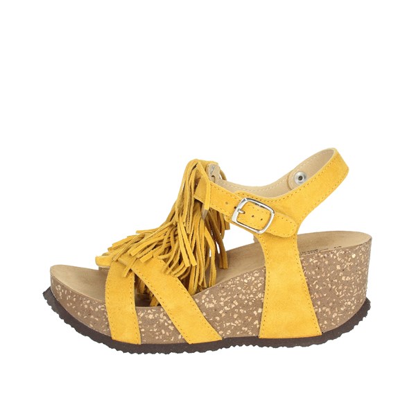 Sonia C. Shoes Platform Sandals Mustard 510