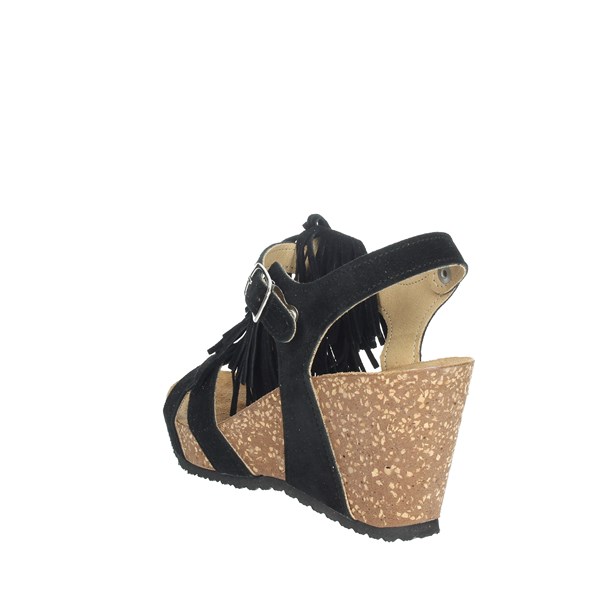 Sonia C. Shoes Platform Sandals Black 510
