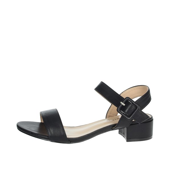 Cinzia Soft Shoes Sandal Black PF7322-SF