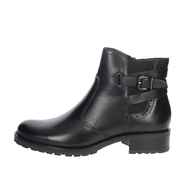 Pregunta Shoes Ankle Boots Black IS223267V