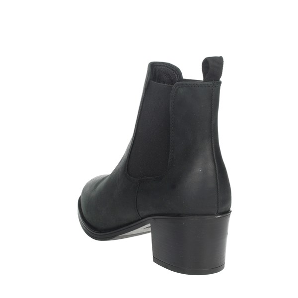 Cinzia Soft Shoes Heeled Ankle Boots Black IV13647-BC
