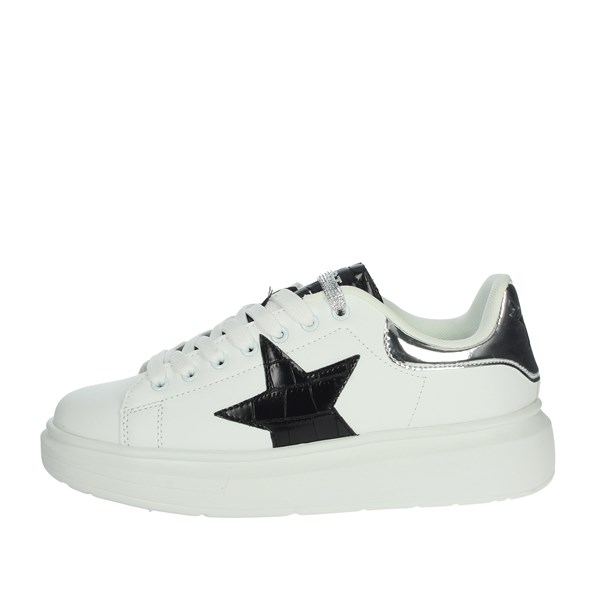 Shop Art Shoes Sneakers White/Silver SA80215