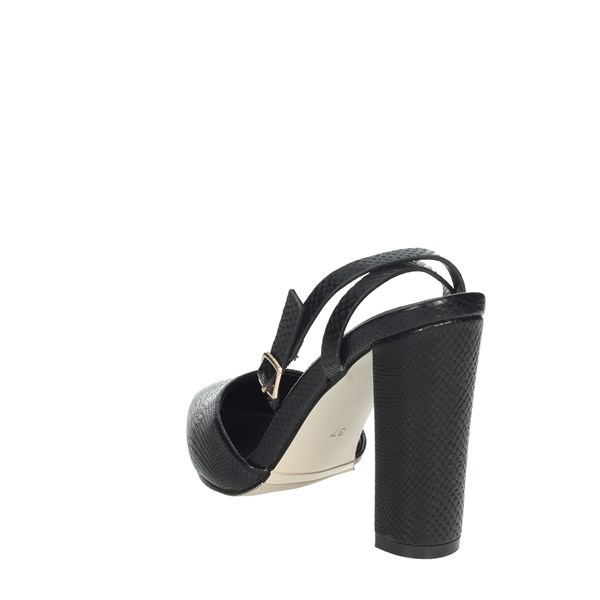Laura Biagiotti Shoes Pumps Black CAMP.133