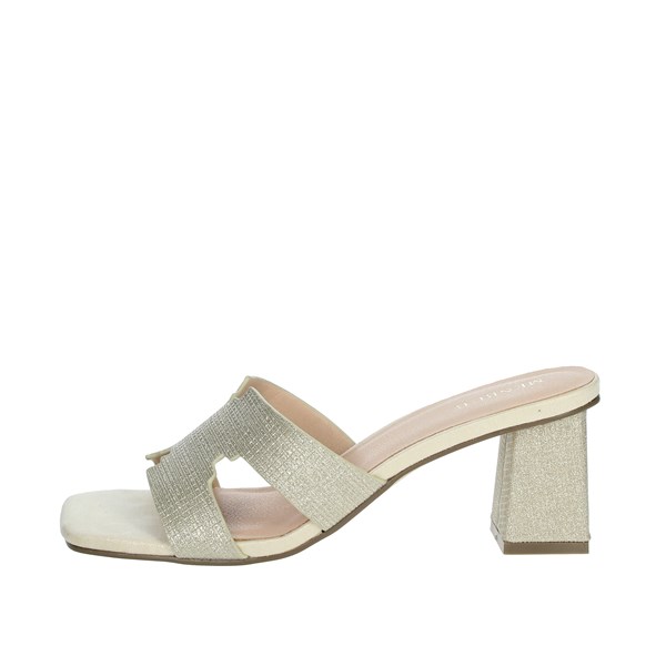 Menbur Shoes Heeled Slippers Platinum  23186