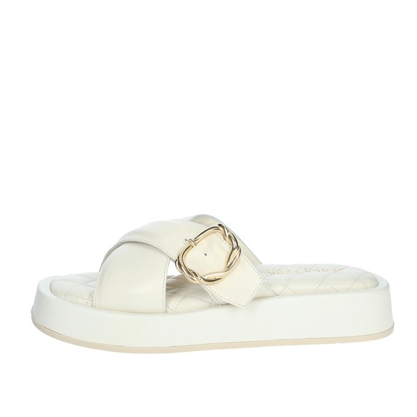 Paola Ferri Shoes Flat Slippers Creamy white D7710