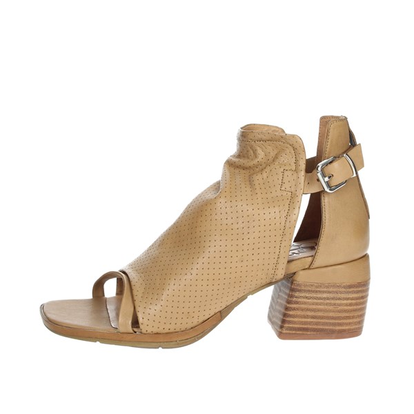 Xfx Manifatture Shoes Heeled Sandals Beige T0401
