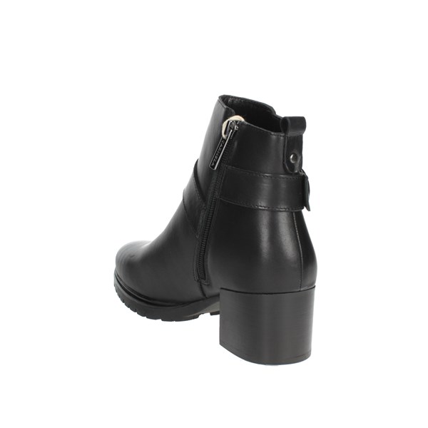 Carmela Shoes Heeled Ankle Boots Black 160045