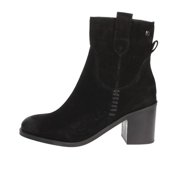 Carmela Shoes Heeled Ankle Boots Black 160060