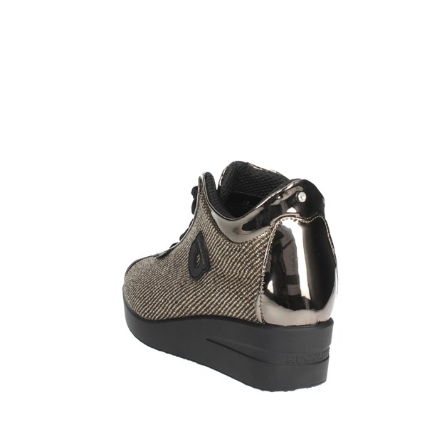 Shoes Point