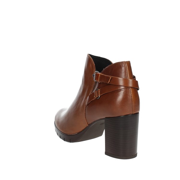 Cinzia Soft Shoes Heeled Ankle Boots Brown leather PQ7364850