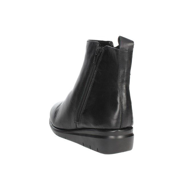 Cinzia Soft Shoes Low Ankle Boots Black IV18952