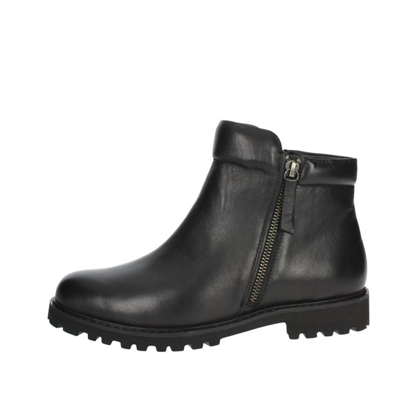 Novaflex Shoes Low Ankle Boots Black ISERA