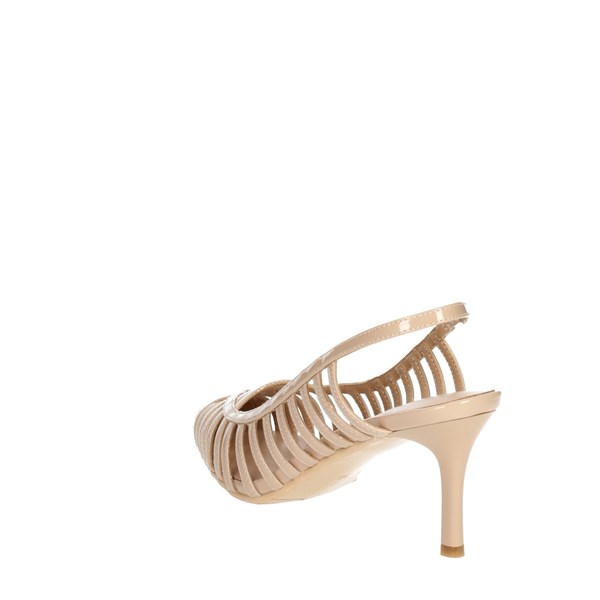 Laura Biagiotti Shoes Pumps Nude 8141