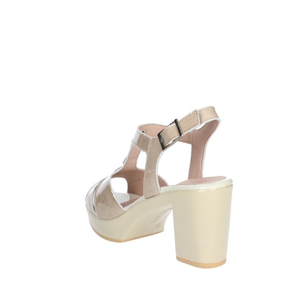 Pitillos Shoes Heeled Sandals Beige 2631