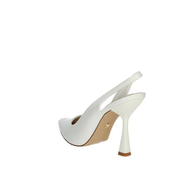 Keys Shoes Pumps White K-7781