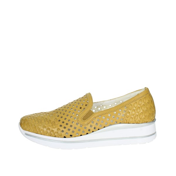 Cinzia Soft Shoes Slip-on Shoes Mustard IV2014846-CA