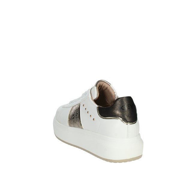 Keys Shoes Sneakers White/Gold K-8300