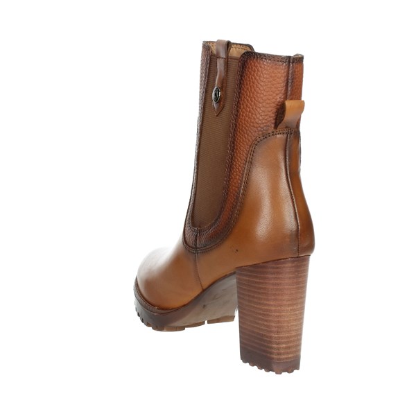 Carmela Shoes Heeled Ankle Boots Brown leather 160052