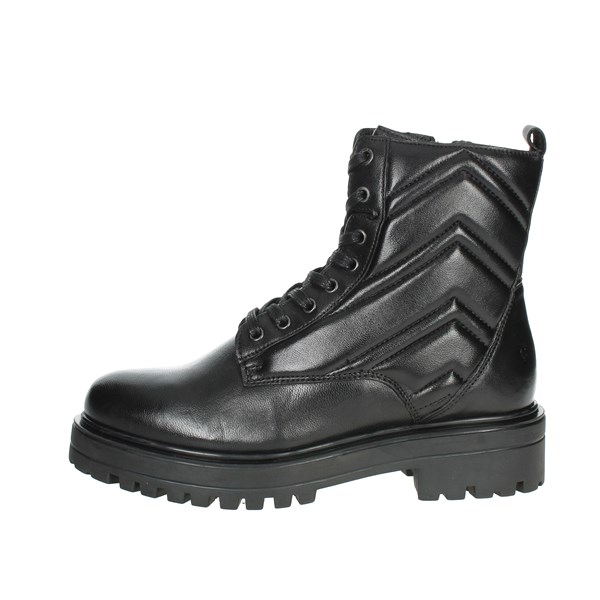 Carmela Shoes Boots Black 160067