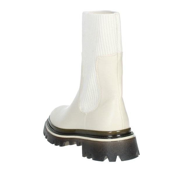 Keys Shoes Low Ankle Boots Creamy white K-8910