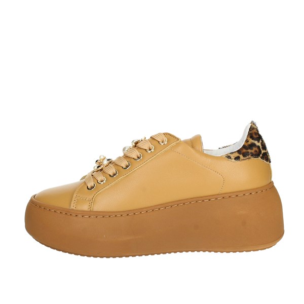 Meline Shoes Sneakers Brown leather CC12-ACC