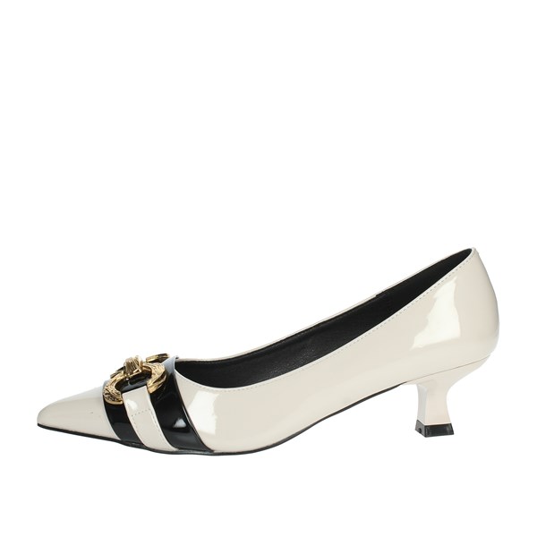 Gold & Gold Shoes Pumps Creamy white GY340