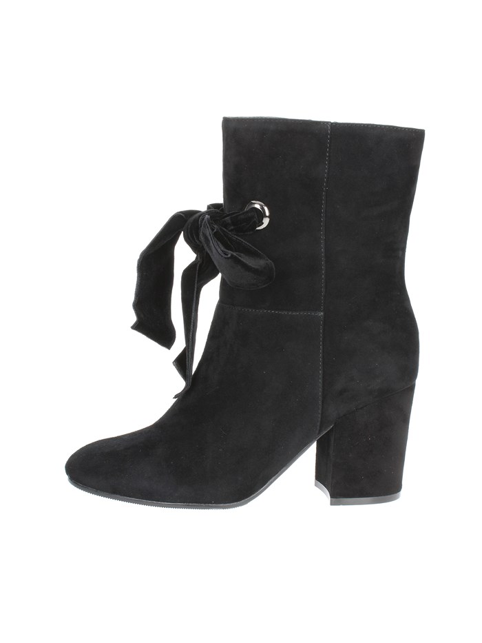Luciano Barachini Heeled Ankle Boots Black Luciano Barachini Shoes Heeled Ankle Boots Black BB241A